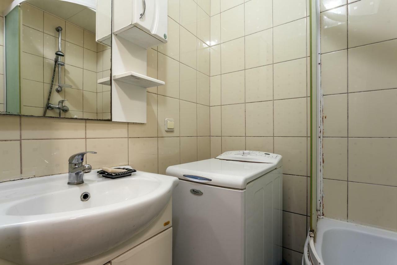 Apartment On Sharanevycha Lviv Eksteriør billede